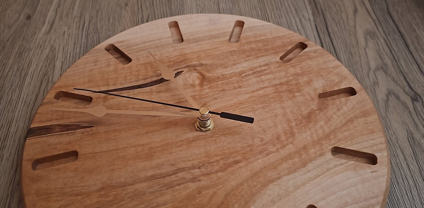 Maple Wood Clock