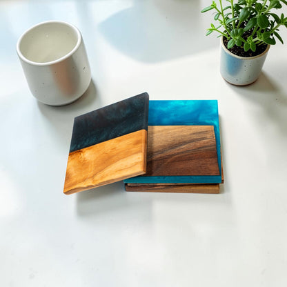 Mix Wood with Mix Epoxy Coaster