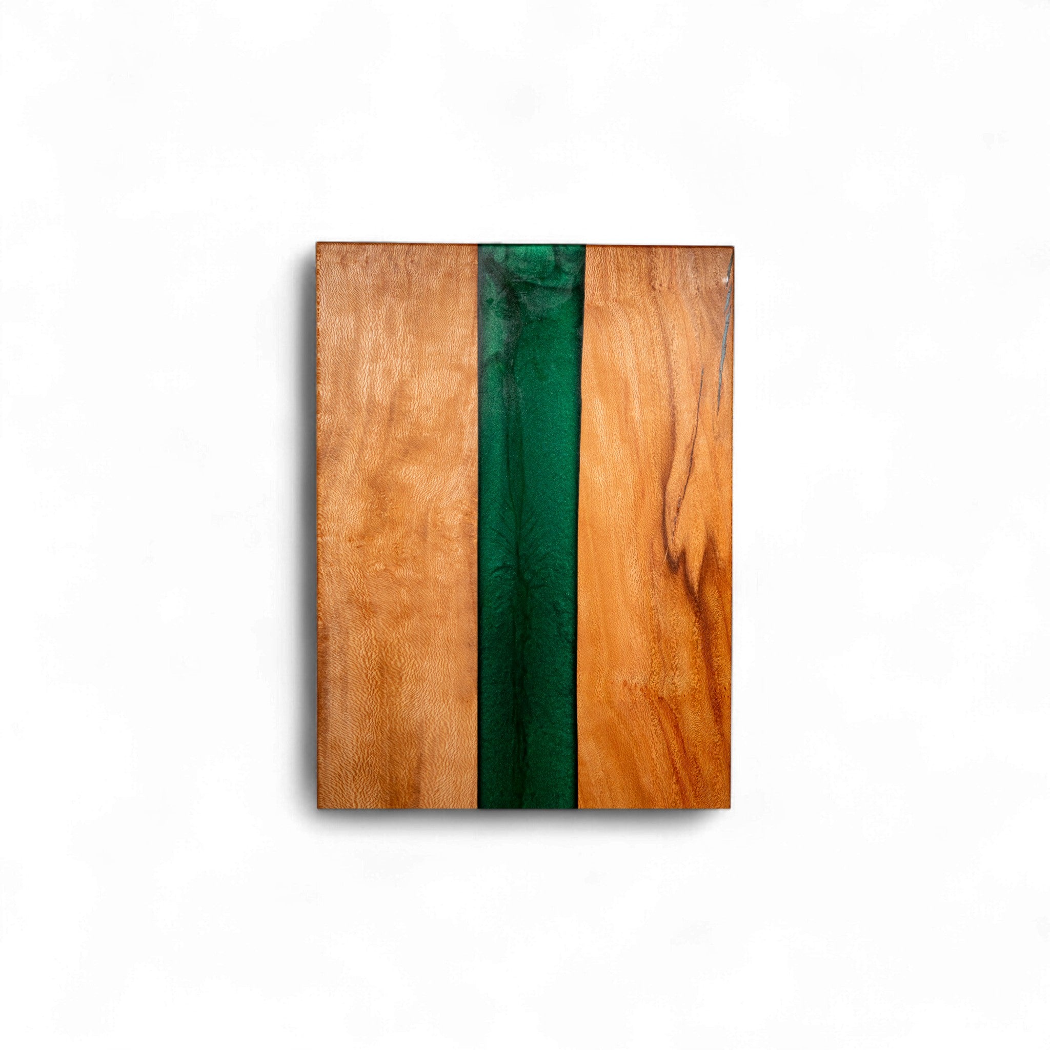 Green Epoxy Sycamore Wood Charcuterie Boards/Serving Board