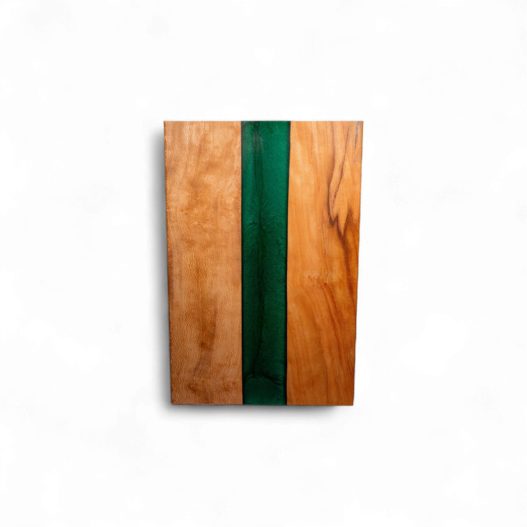 Green Epoxy Sycamore Wood Charcuterie Boards/Serving Board